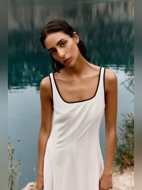 Zara Midi A Line Dress With Contrasting Trim Round Neckline Oyster White Size XL